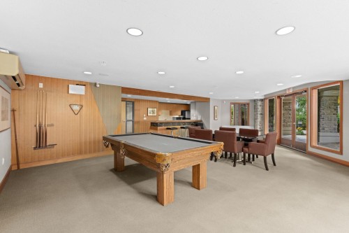408-560 Ravenwoods Drive, North Vancouver, BC - Indoor Photo Showing Other Room