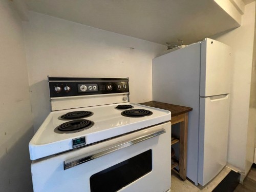 Ground Floor-757 12th Avenue E, Vancouver, BC V5T 2J1 3