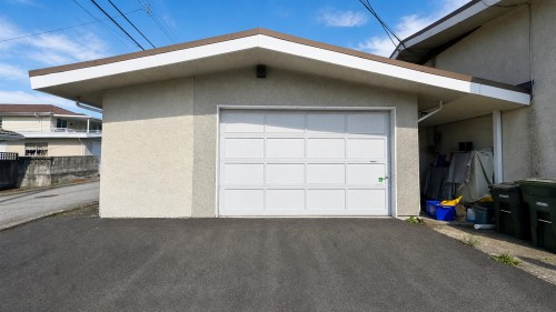 750 Beta Avenue, Burnaby, BC - Outdoor With Exterior