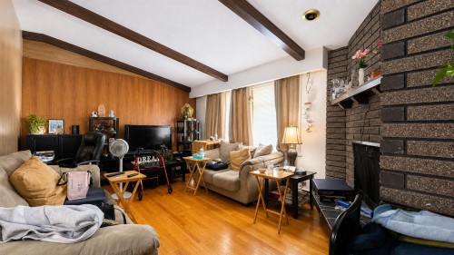 750 Beta Avenue, Burnaby, BC - Indoor Photo Showing Living Room With Fireplace
