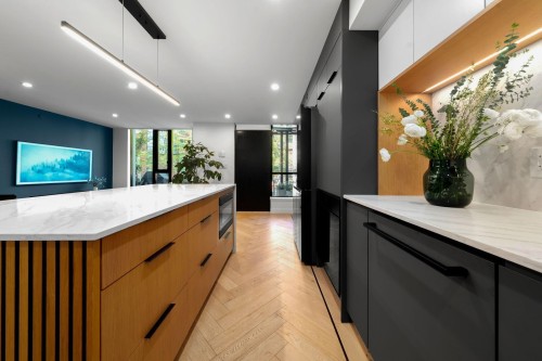 918 Homer Street, Vancouver, BC - Indoor Photo Showing Other Room
