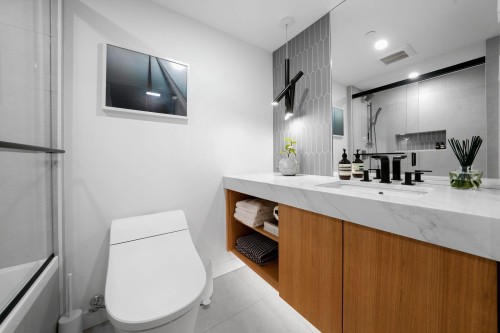 918 Homer Street, Vancouver, BC - Indoor