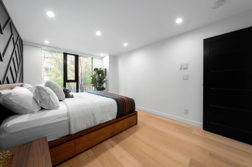 918 Homer Street, Vancouver, BC - Indoor Photo Showing Bedroom