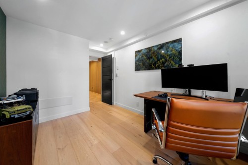 918 Homer Street, Vancouver, BC - Indoor Photo Showing Other Room