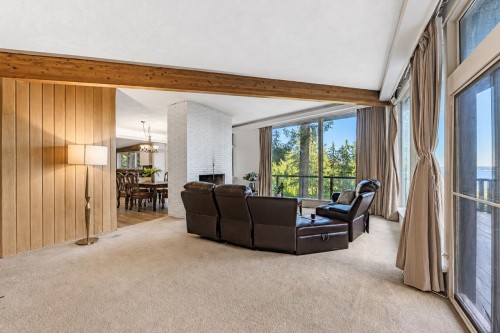 3980 Bayridge Avenue, West Vancouver, BC - Indoor