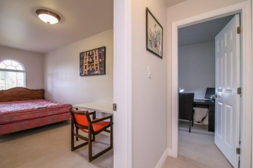 8820 No. 4 Road, Richmond, BC - Indoor Photo Showing Bedroom