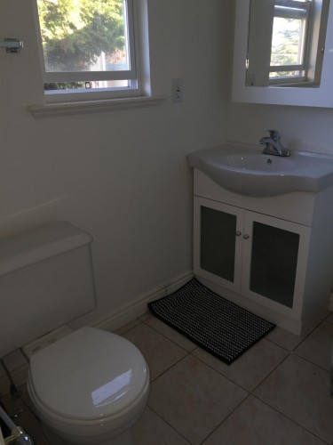 8820 No. 4 Road, Richmond, BC - Indoor Photo Showing Bathroom