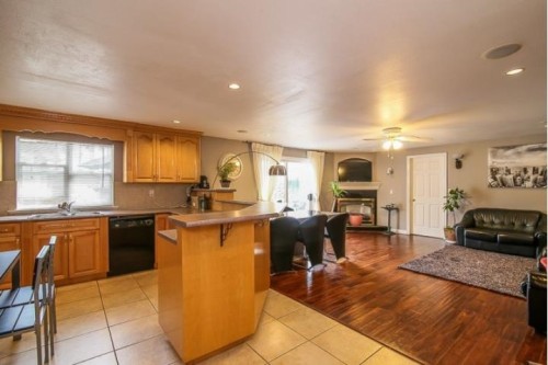 8820 No. 4 Road, Richmond, BC - Indoor