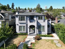 6549 Portland Street Burnaby, BC V5E 1A1