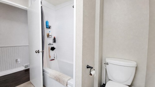 1781 View Street, Port Moody, BC - Indoor Photo Showing Bathroom