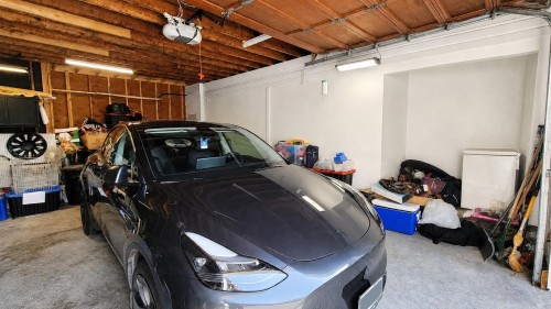 1781 View Street, Port Moody, BC - Indoor Photo Showing Garage