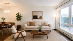 4888 Eldorado Mews  Vancouver, BC V5R 0B1