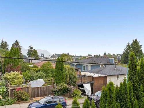 476 29Th Avenue E, Vancouver, BC - Outdoor