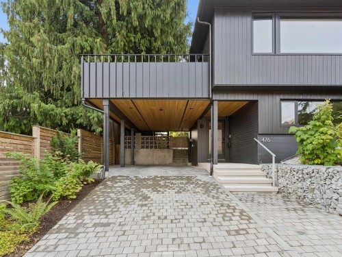 476 29Th Avenue E, Vancouver, BC - Outdoor With Exterior