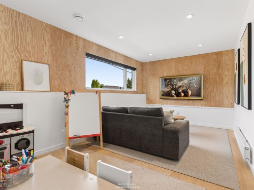 476 29Th Avenue E, Vancouver, BC - Indoor Photo Showing Other Room