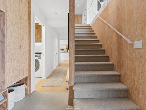 476 29Th Avenue E, Vancouver, BC - Indoor Photo Showing Other Room