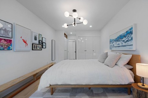 203-607 8Th Avenue E, Vancouver, BC - Indoor Photo Showing Bedroom