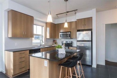 22290 North Avenue , Maple Ridge, BC V2X 8Z8 5