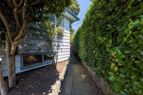 1737 Larson Road, North Vancouver, BC - Outdoor With Fireplace