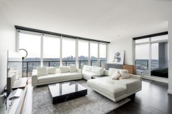 4308-4720 Lougheed Highway Burnaby, BC V5C 0M8