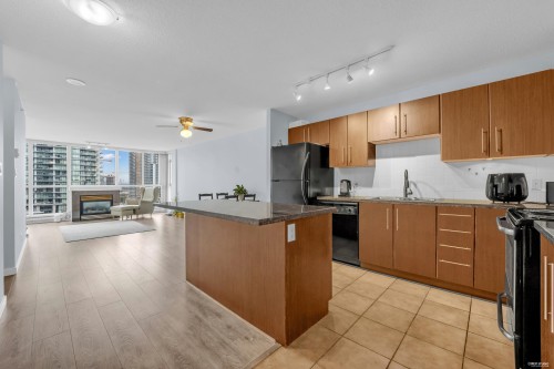 1607-2138 Madison Avenue  Burnaby, BC V5C 6T6