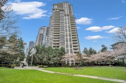 1607-2138 Madison Avenue Burnaby, BC V5C 6T6