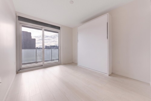 628-180 2Nd Avenue E, Vancouver, BC - Indoor Photo Showing Other Room