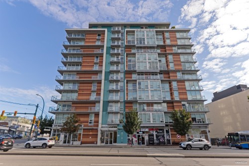 628-180 2Nd Avenue E, Vancouver, BC - Outdoor With Facade