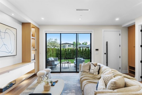 1-165 45Th Avenue E, Vancouver, BC - Indoor