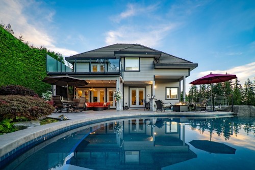 136 Deerview Lane, Anmore, BC - Outdoor With In Ground Pool