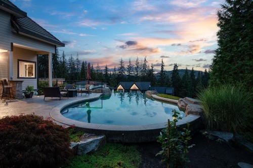 136 Deerview Lane, Anmore, BC - Outdoor With In Ground Pool