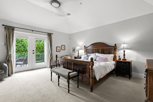 136 Deerview Lane, Anmore, BC - Indoor Photo Showing Bedroom
