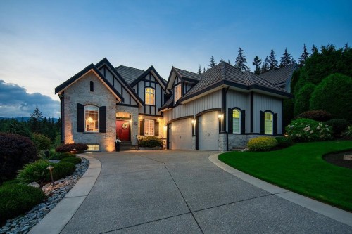 136 Deerview Lane, Anmore, BC - Outdoor With Facade