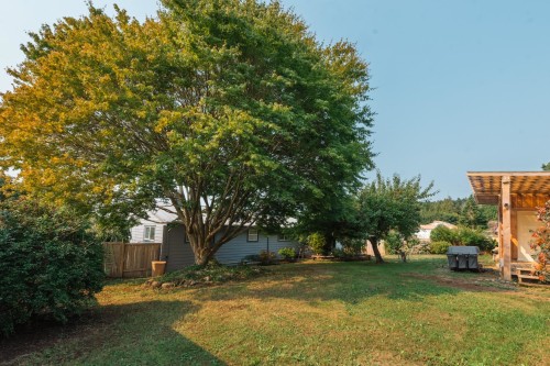 6504 Meier Road, Sechelt, BC - Outdoor