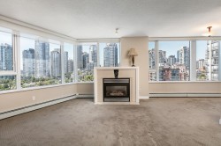 1205-1383 Marinaside Crescent Vancouver, BC V6Z 2W9
