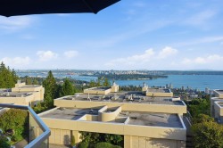2343 Folkestone Way  West Vancouver, BC V7S 3C9