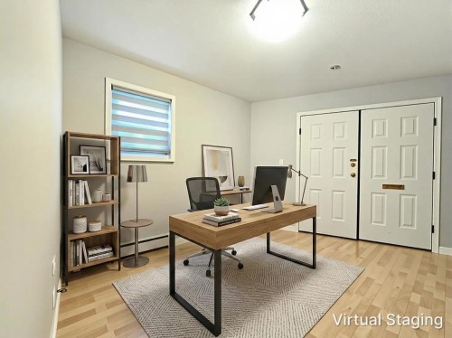 5521 Dundee Street, Vancouver, BC - Indoor Photo Showing Office