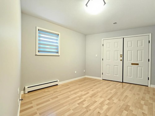 5521 Dundee Street, Vancouver, BC - Indoor Photo Showing Other Room