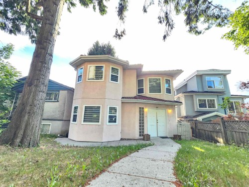 5521 Dundee Street, Vancouver, BC - Outdoor