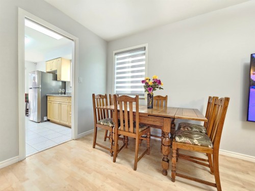 5521 Dundee Street, Vancouver, BC - Indoor Photo Showing Dining Room
