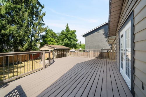 1857 Warwick Avenue, Port Coquitlam, BC - Outdoor With Exterior