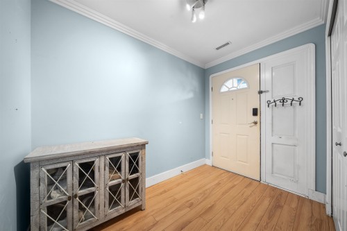 1857 Warwick Avenue, Port Coquitlam, BC - Indoor Photo Showing Other Room