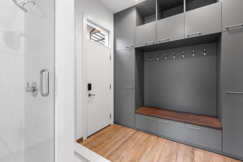 2150 Kugler Avenue, Coquitlam, BC - Indoor
