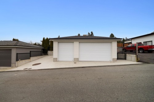 2150 Kugler Avenue, Coquitlam, BC - Outdoor With Exterior