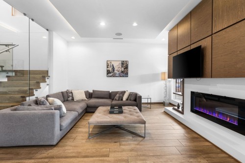 2150 Kugler Avenue, Coquitlam, BC - Indoor Photo Showing Living Room With Fireplace