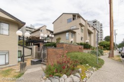 208-1363 Clyde Avenue West Vancouver, BC V7T 2W9