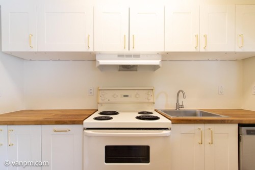 208-1363 Clyde Avenue , West Vancouver, BC V7T 2W9 4
