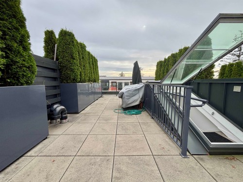 3-720 3rd East Street , North Vancouver, BC V7L 0G7 2