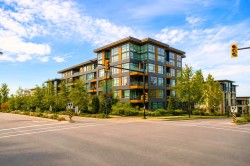9150 University High Street Burnaby, BC V5A 0C5
