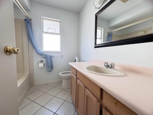 2309 Kensington Crescent, Port Coquitlam, BC - Indoor Photo Showing Bathroom